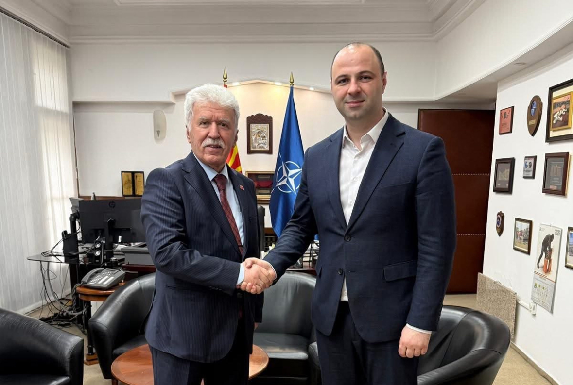 Saraç, Savunma Bakanlığı bünyesinde Türklerin İstihdamı Konuştu
