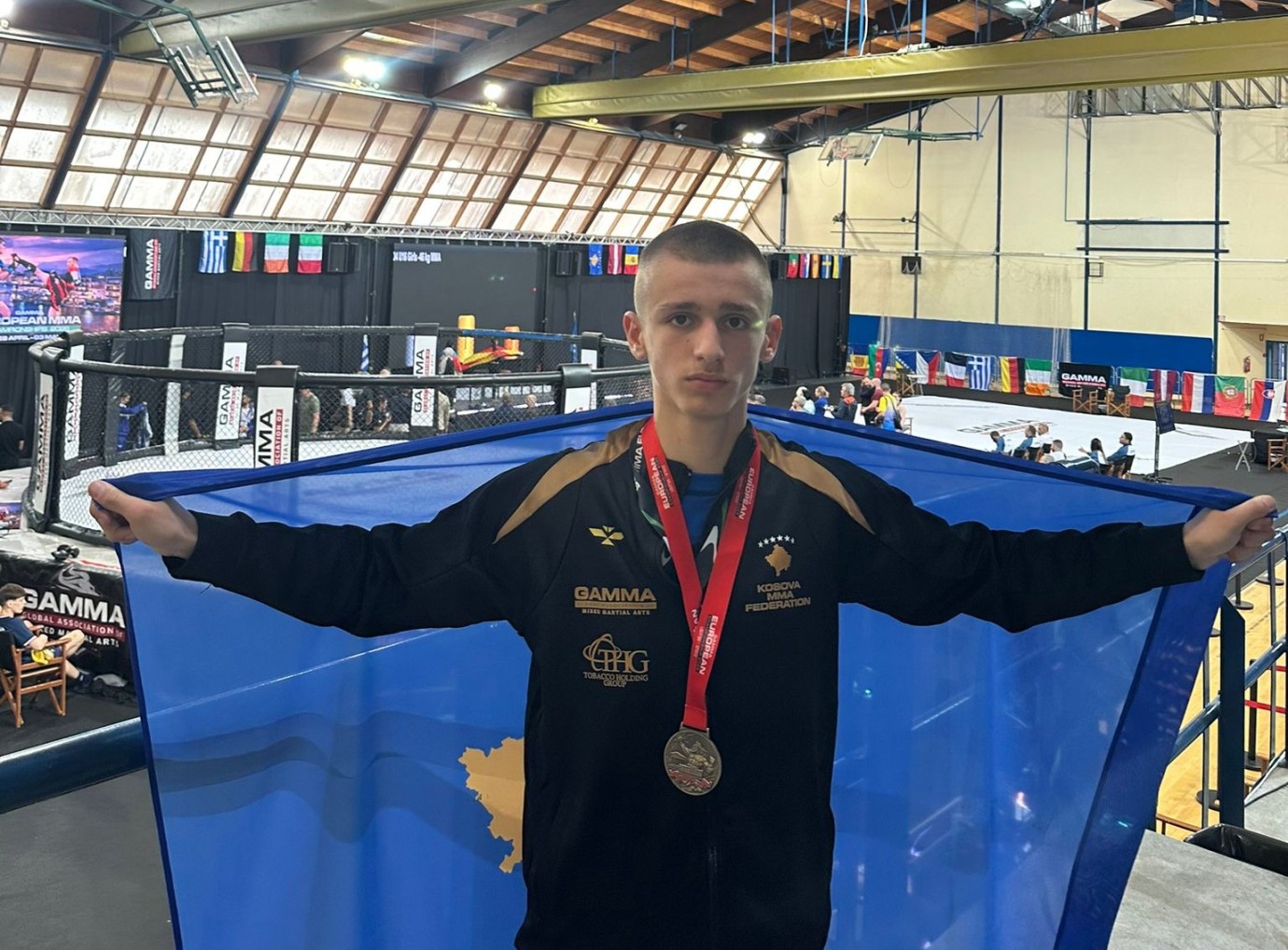 Kosova Uluslararası Maarif Okulları Öğrencisi Avrupa MMA Şampiyonası’nda Bronz Madalya Kazandı
