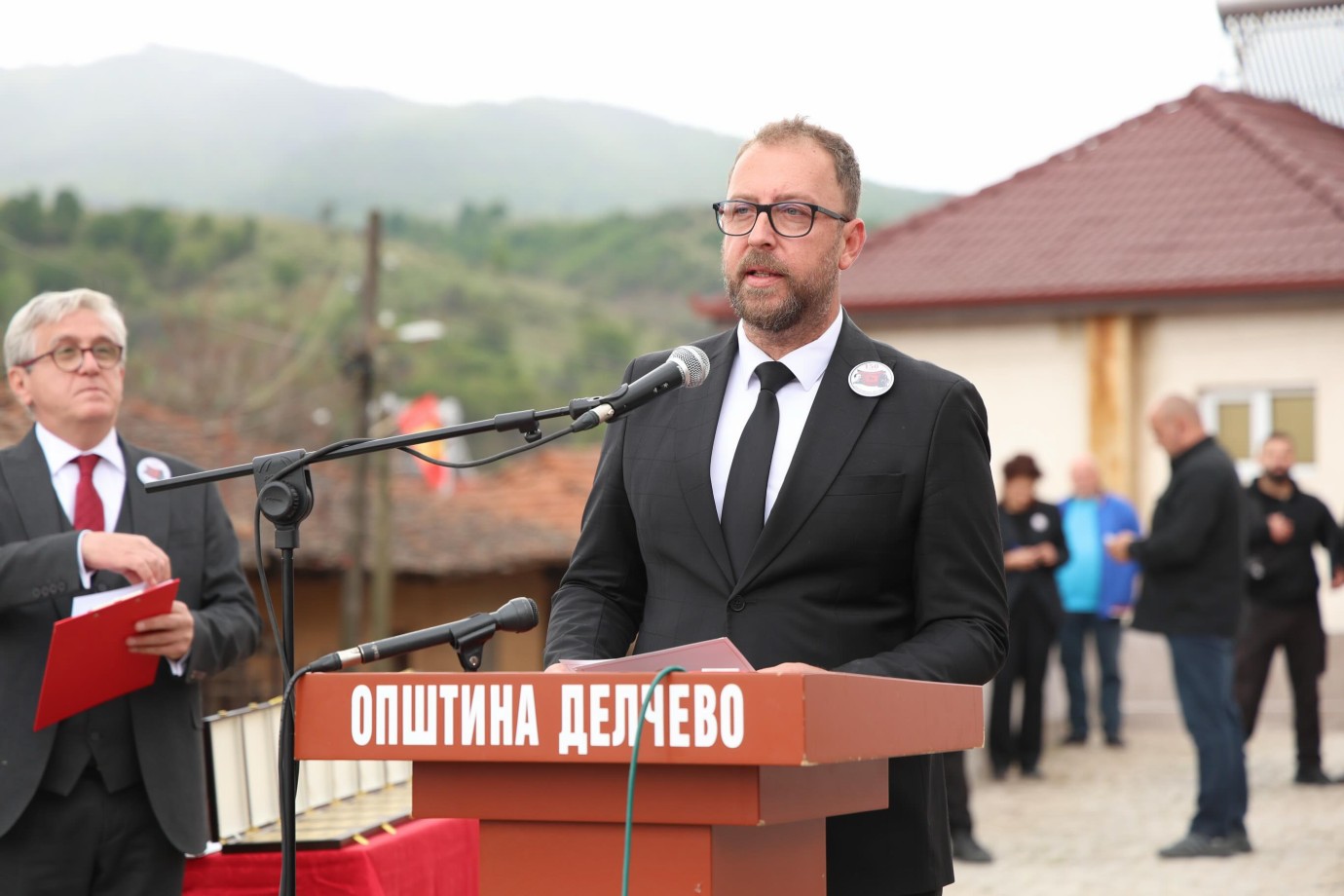 Kültür Bakanı Ljutkov: “Makedonya, Kendini Sevmenin Birilerini Rahatsız Etmesinden Çok Korktu”