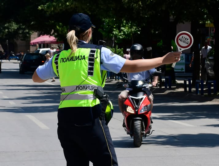 Motosiklet ve Elektrikli Scooter Sürücülerine 1.594 Ceza