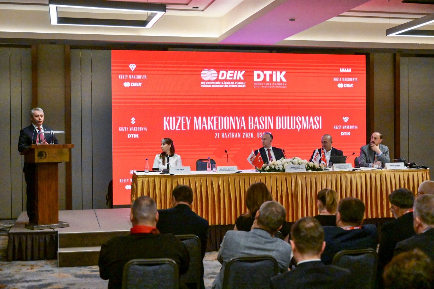 DTİK Kuzey Makedonya Temsilciliği, Türkiye ve Kuzey Makedonya’nın Önde Gelen Gazetecileriyle Bir Araya Geldi
