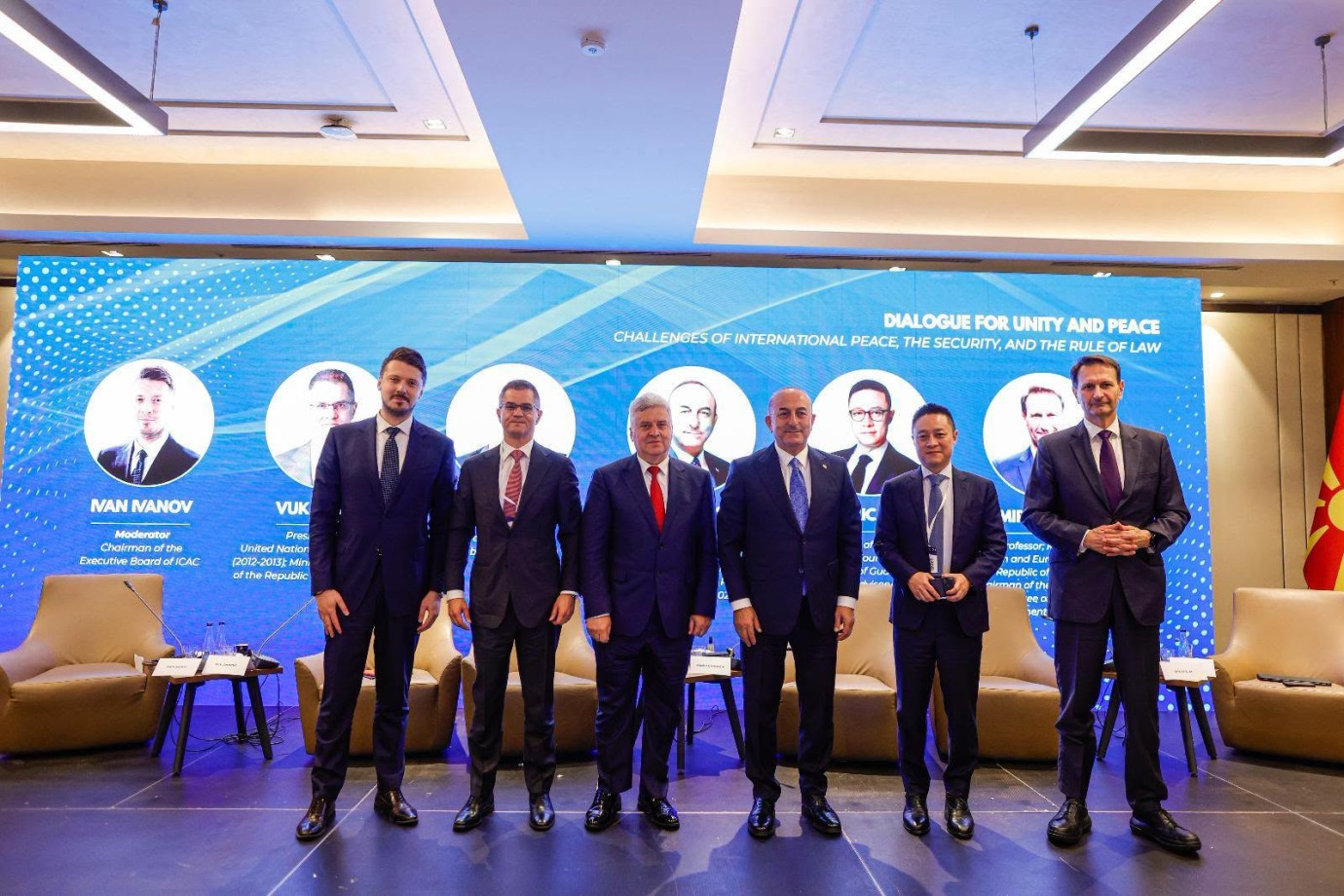 Mevlüt Çavuşoğlu Üsküp’te “Birlik ve Barış için Diyalog 2026” Konferansına Katıldı