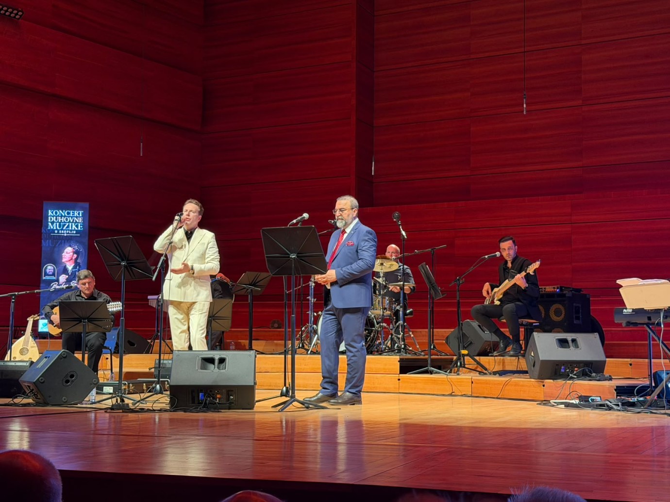 Üsküp’te Tasavvuf Musikisi Gecesi: Dört Dilde İlahiler Gönüllere Dokundu