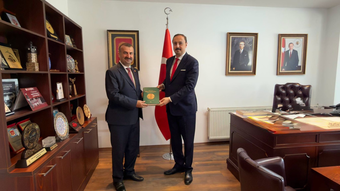 Büyükelçi Ulusoy, Türk Dil Kurumu Başkan Yardımcısı Şahin’i Kabul Etti