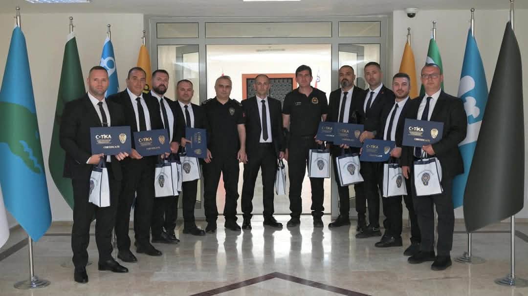 Kuzey Makedonyalı Polisler Ankara'da VIP Koruma Eğitimini Tamamladı