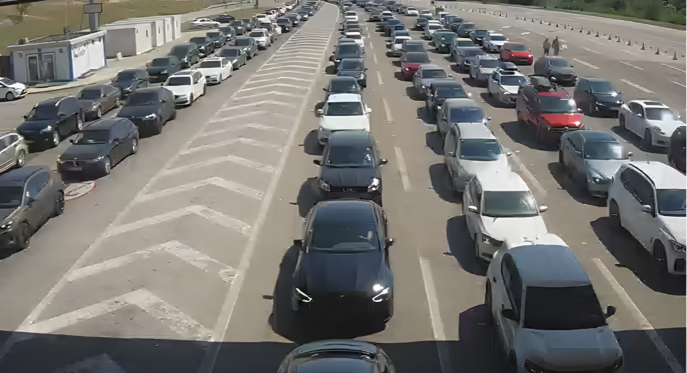 Tabanovtse Sınır Kapısından 126 Binden Fazla Kişi Geçti