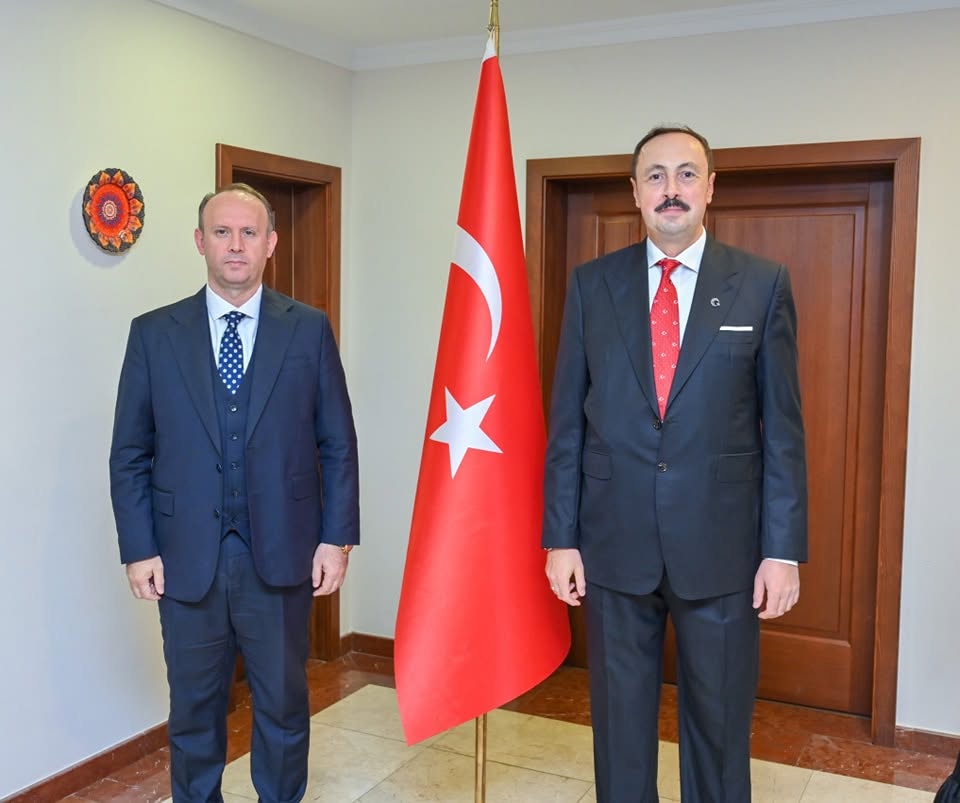T.C. Üsküp Büyükelçisi Fatih Ulusoy, Meclis Başkanı Afrim Gashi ile görüşecek