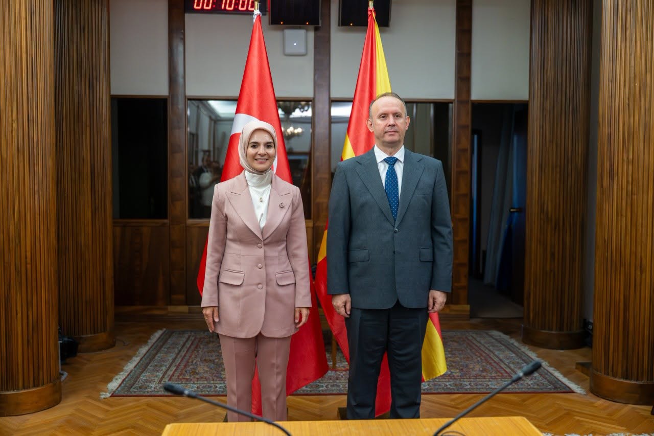 Meclis Başkanı Gashi, Türkiye Aile ve Sosyal Hizmetler Bakanı Göktaş’ı Kabul Etti