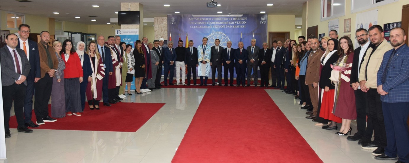 ULUSLARARASI VİZYON ÜNİVERSİTESİ’NDE YENİ AKADEMİK YIL VE REKTÖRLÜK DEVİR TESLİM TÖRENİ COŞKUYLA GERÇEKLEŞTİ