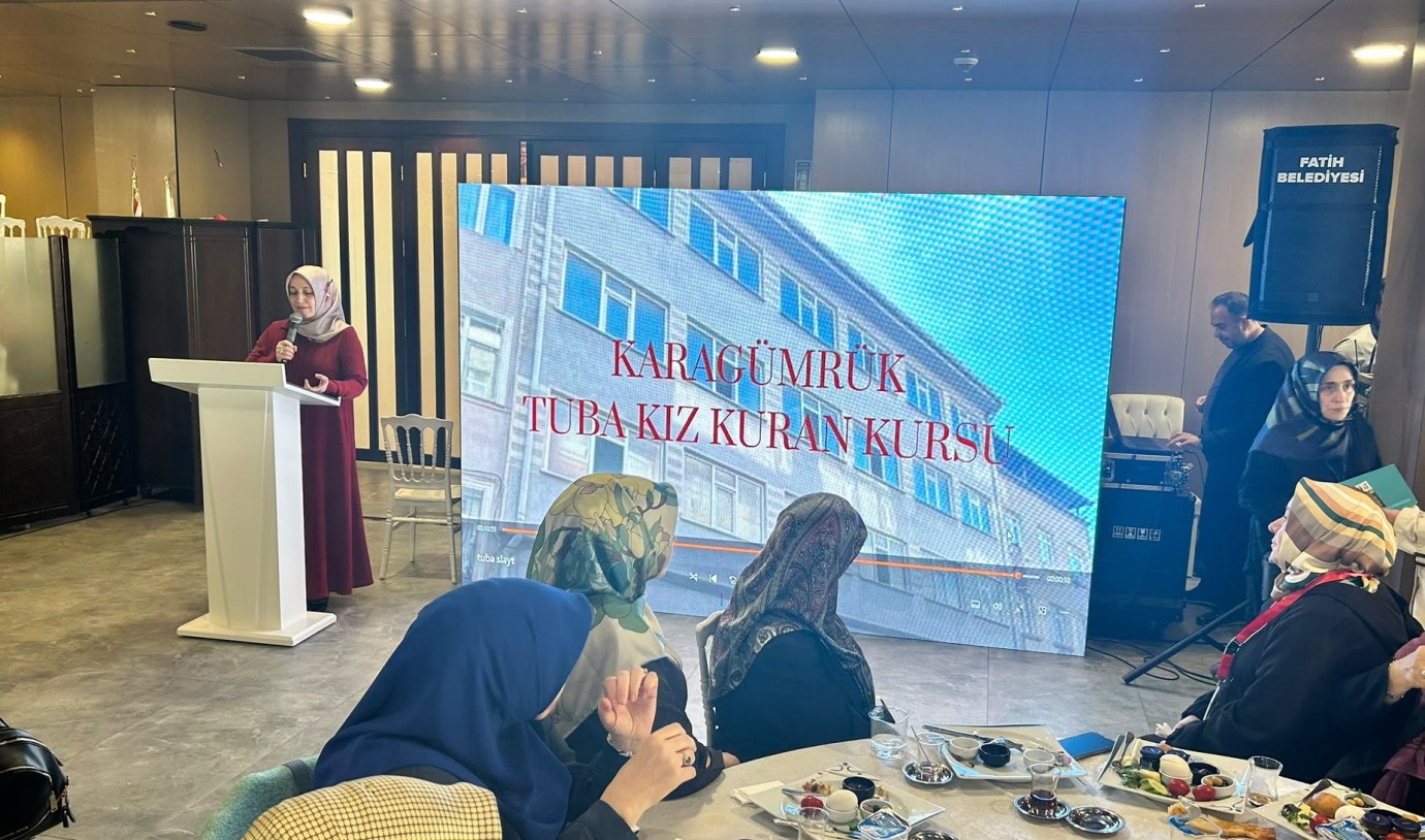 Karagümrük Tuba Kız Kur’an Kursu’nun Eski Öğrencileri İstanbul’da Buluştu