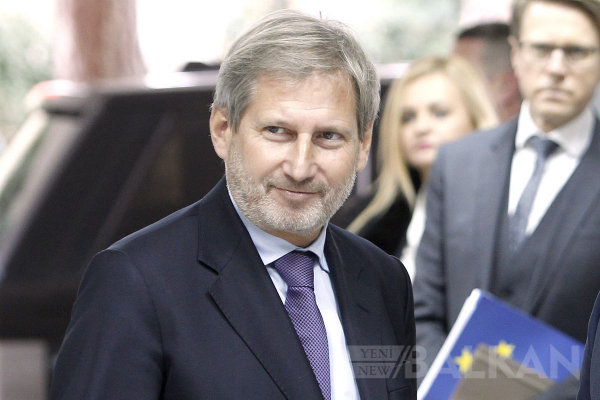 AB Temsilcisi Johannes Hahn Kuzey Makedonya’da