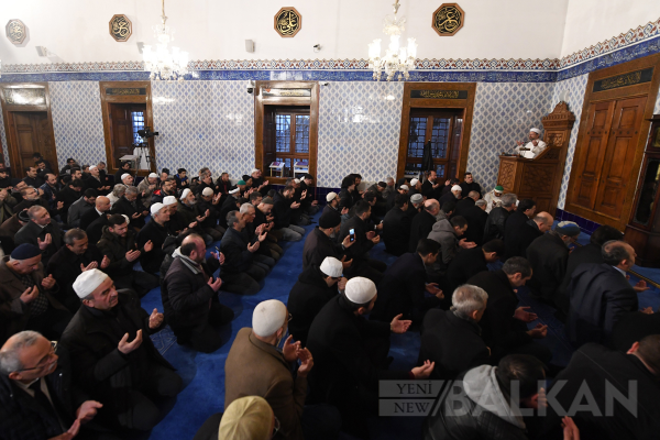 Bahar Kalkanı Harekatı için camilerde Fetih Suresi okundu
