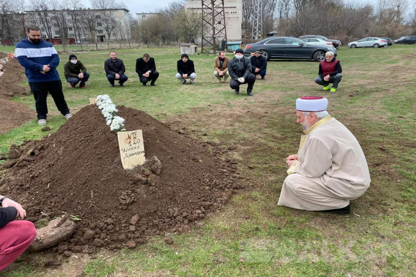 Balkan Türklerinin Çınarı, Cambazov Toprağa Verildi