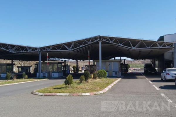 Yunanistan sınırı en az 15 Temmuz’a kadar kapalı kalacak