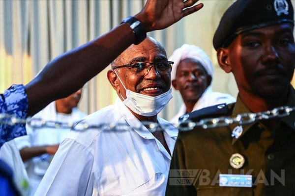 Ömer el-Beşir’in Lahey’de yargılanması ve Sudan’ı bekleyen krizler