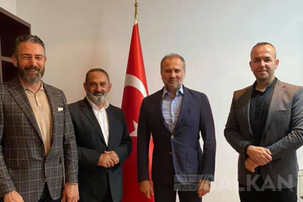 T.C. Üsküp Büyükelçisi Sekizkök, Dursun Ali Erzincanlı’yı kabul etti