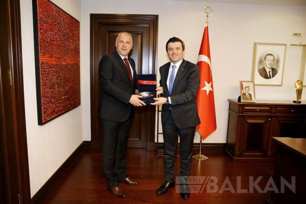 Türkiye Kosova Türklerini desteklemeye devam edecek
