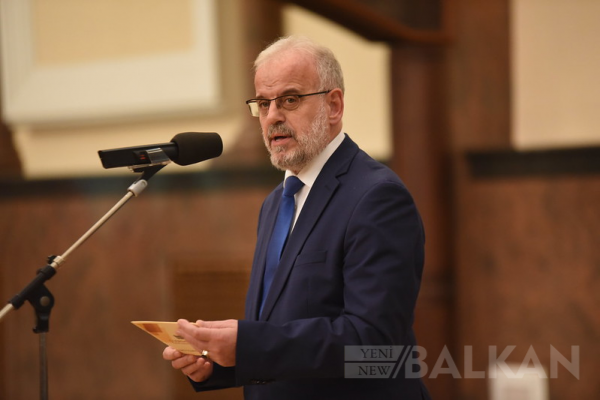 VMRO-DPMNE ve Levica’dan Caferi hakkında gensoru önergesi