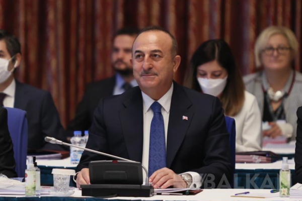 Çavuşoğlu: AB Kuzey Makedonya’nın süreçlerini ilerletmiyor