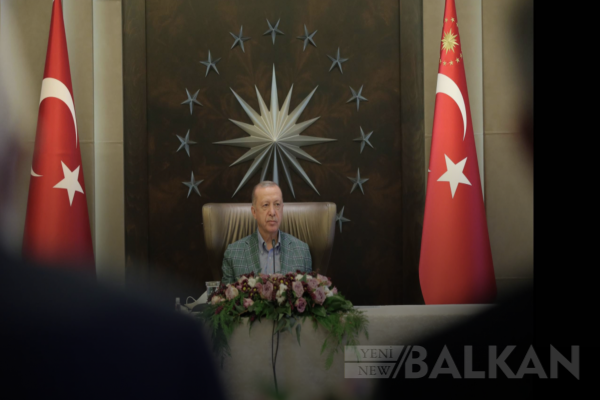Cumhurbaşkanı Erdoğan: Başkaları ne yaparsa yapsın, biz Boşnak kardeşlerimizle beraber Sırpları, Hırvatları, Arnavutları, Makedonları kucaklamaya devam edeceğiz