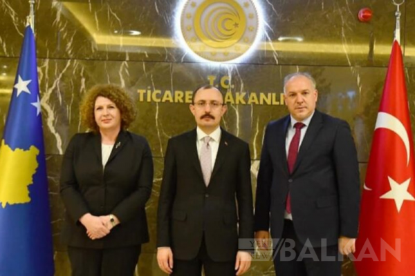 Kosovalı bakanlar Damka ve Hajdari Türkiye Ticaret Bakanlıyla görüştü