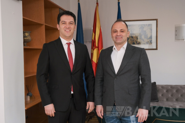 Bekim Sali Sağlık Bakanlığını Venko Filipçe’den devraldı
