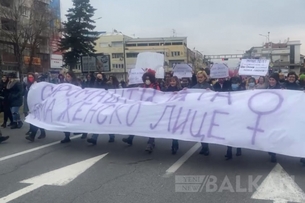 ‘Yoksulluğun kadın yüzü’ sloganıyla başkentte 8 Mart yürüyüşü yapıldı