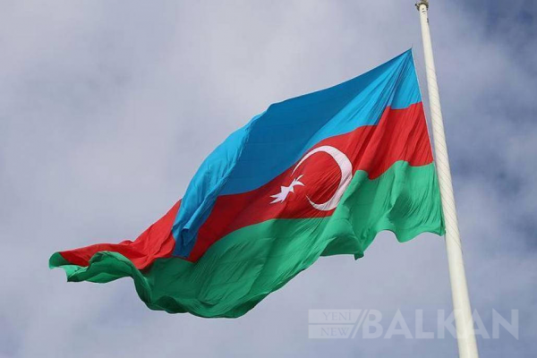 Azerbaycan vatandaşlarına yönelik vizesiz seyahat bir yıl daha uzatıldı