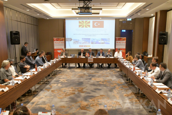 Üsküp ile Fethiye arasında uçak seferlerinin başlamasıyla ilişkiler güçlenecek