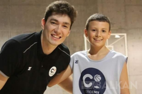 Malik Thaçi: En büyük hayalim Cedi Osman ile takım arkadaşı olmak