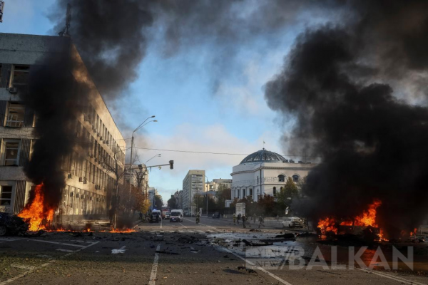 Kiev merkezinde birden fazla patlama: Ölen ve yaralananlar var