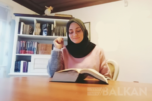 Esra Alit: “Türkçeyi ve Türk kültürünü Türkiye’de bolca yaşadım”
