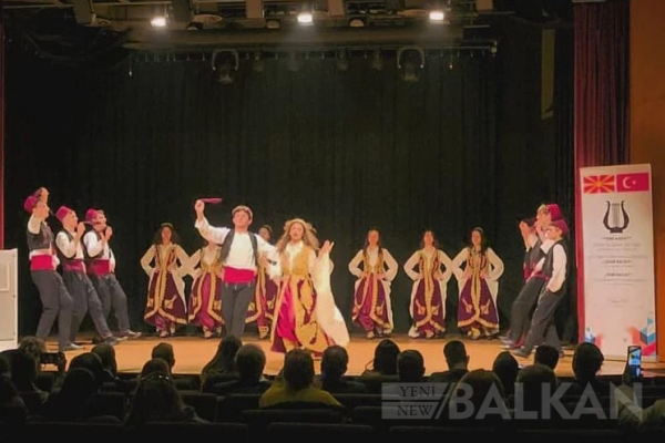 Yeni Hayat, İstanbul’da düzenlenen ‘Balkan Gecesi’ kosnerinde sahne aldı