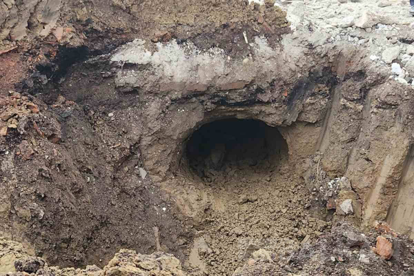 Mahkumlar İdrizovo cezaevinden firar etmek işçin 40 metre tünel kazdı