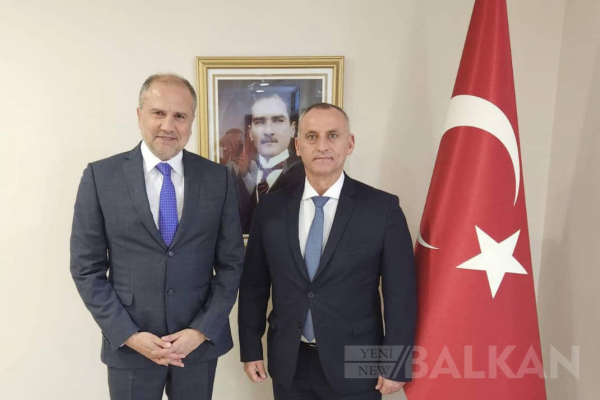 Sağlık Bakanı Meciti’den T.C. Üsküp Büyükelçisi Sekizkök’e ziyaret