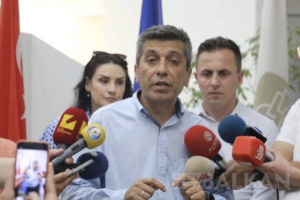 İzzet Meciti’nin kuracağı yeni partinin ismi Demokrasi Hareketi olacak