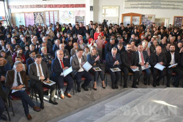 Merkez Jupa’da 21 Aralık Türkçe Eğitim Bayramı coşkusu yaşandı