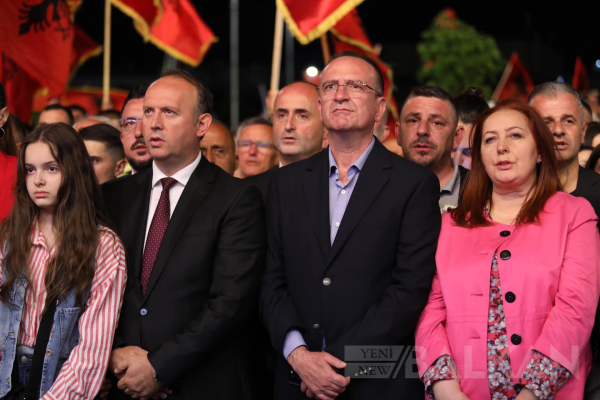 VLEN Koalisyonu kapanış mitingini Kalkandlen’de yaptı