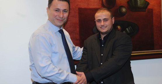  Başbakana Yumurta Atan Özür Diledi