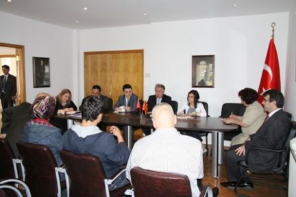 Büyükelçilik Yeniden Soydaşla Buluşuyor