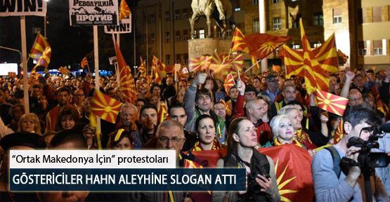 Göstericiler Hahn Aleyhine Slogan Attı