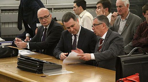 Gruevski ve Latas Hakim Karşısında