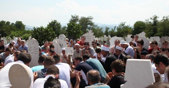 Sıdıka Aga Toprağa Verildi