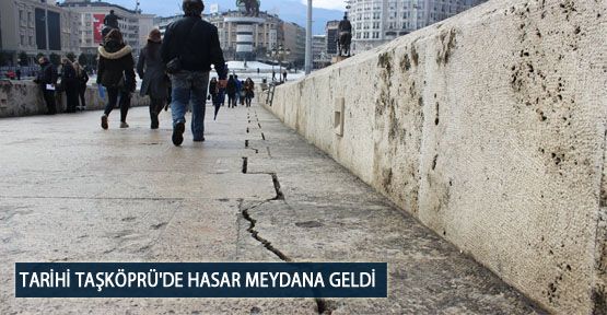 Tarihi Taşköprü'de Hasar Meydana Geldi